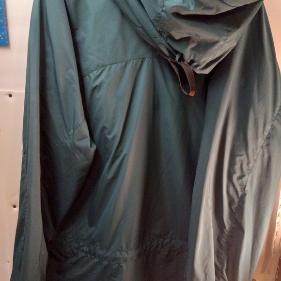 L.L. Bean Insulated Green XL Long Sleeves Hooded Pouch Front Pocket Jacket Coat - Picture 6 of 16
